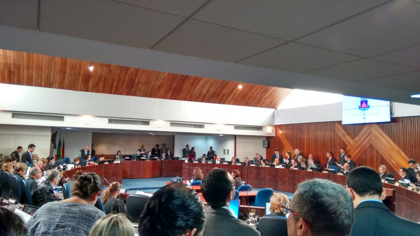 Pleno do TJ-BA aprova projeto que regulamenta férias dos servidores