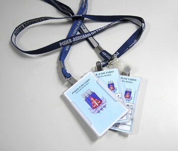 Servidores do Fórum do Imbuí recebem crachá de identificação nesta terça e quarta (12 e 13/4)