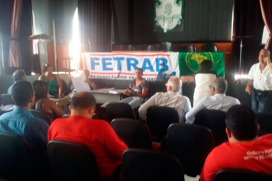 Plenária unifica pauta e intensifica mobilização