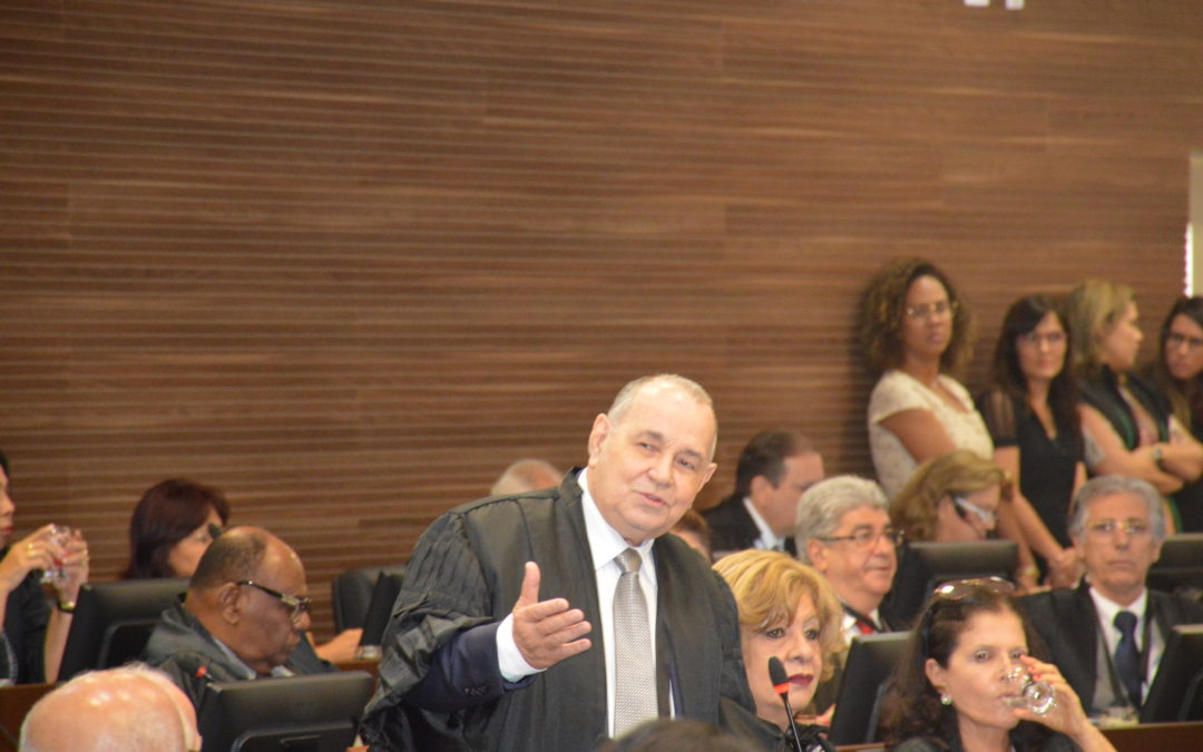 ‘Vamos tentar pagar, ainda que parceladamente’, diz presidente eleito do TJ-BA sobre passivo dos trabalhadores