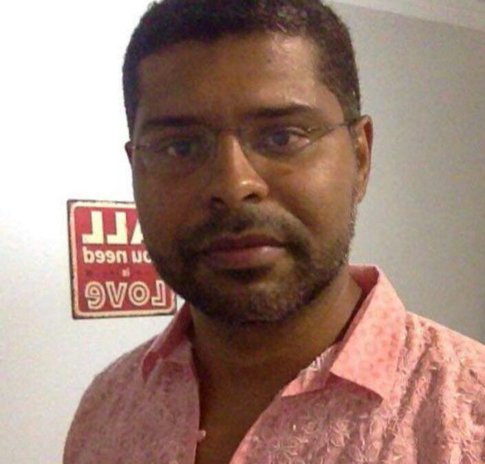 Filiado lança seu primeiro romance